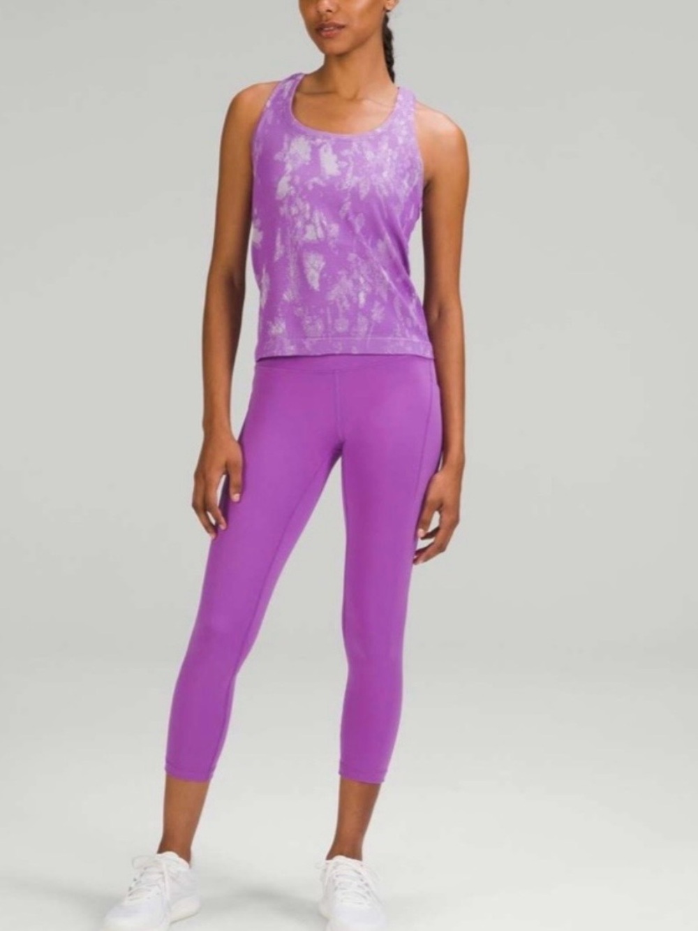 Lululemon Swifty Tech Racerback 2.0 - Picture 4 of 11